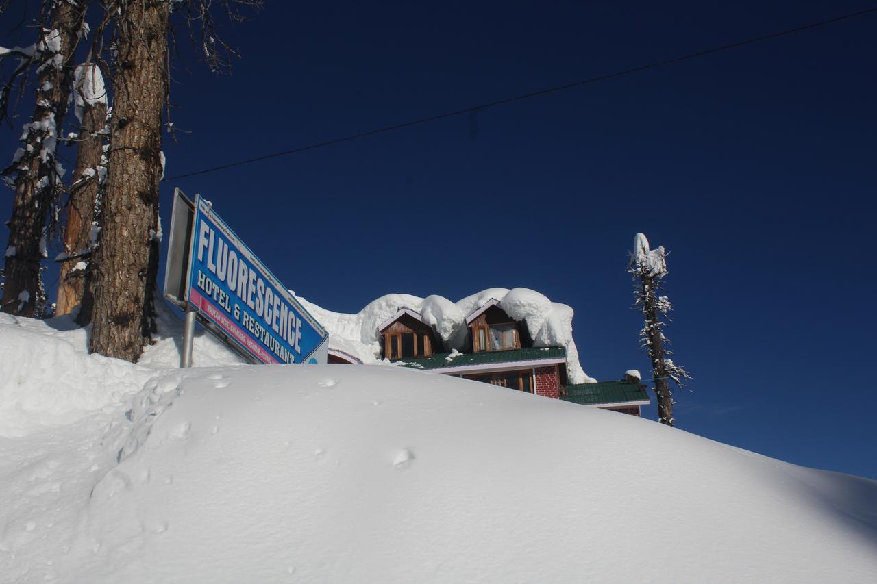 Fluorescence Hotel And Restaurant Гулмарг Екстериор снимка